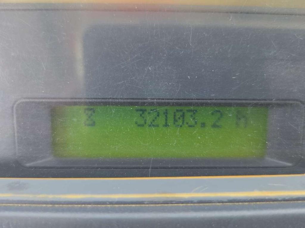 Komatsu WA600-6R Foto 6