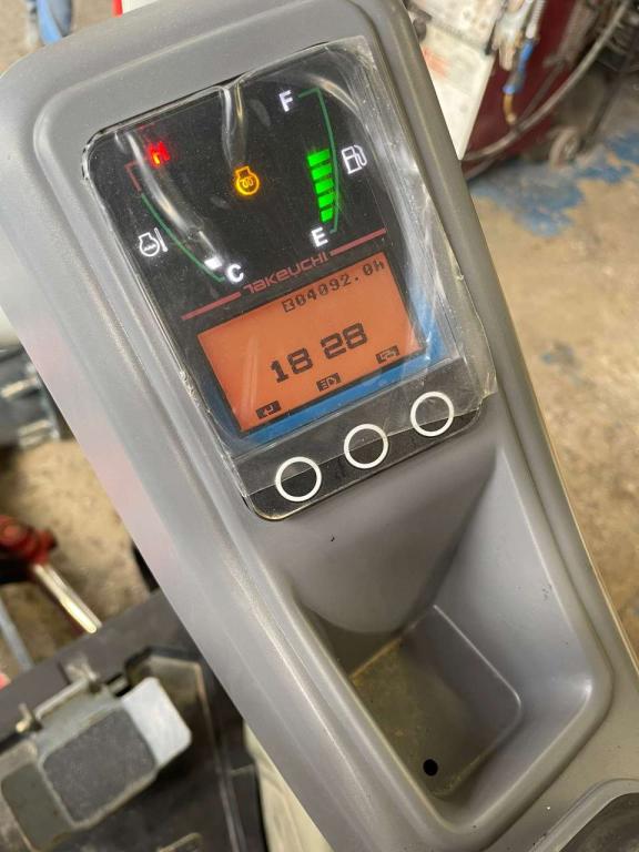 Takeuchi TB216 Foto 2
