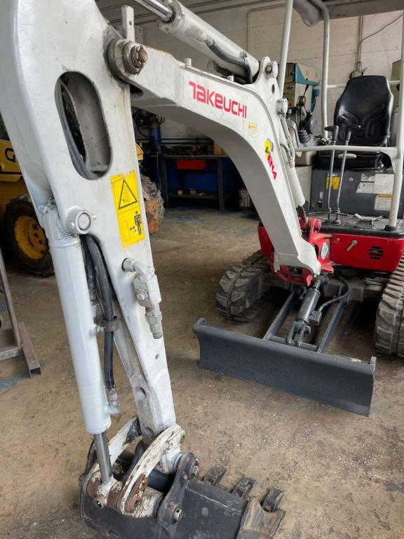Takeuchi TB216 Foto 4
