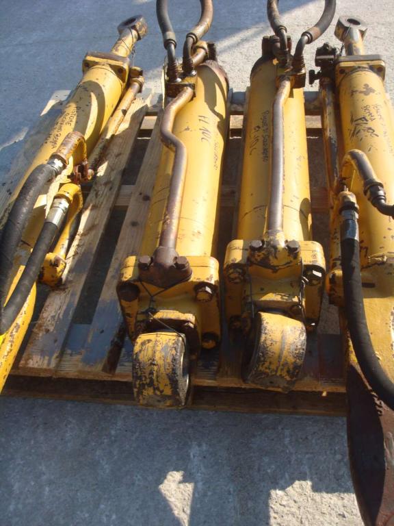 Cilndro de levantamiento para Fiat Allis FL10C Foto 1