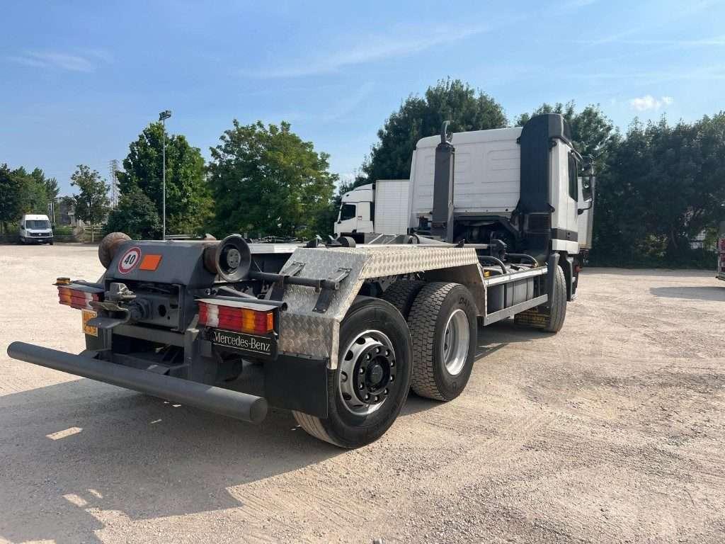 Mercedes-Benz Camion con gancho Foto 6