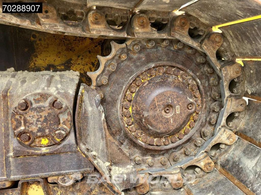 Komatsu D65 PXi -18 Ripper Foto 26
