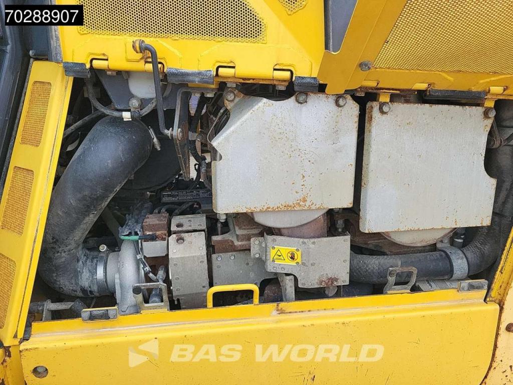 Komatsu D65 PXi -18 Ripper Foto 30