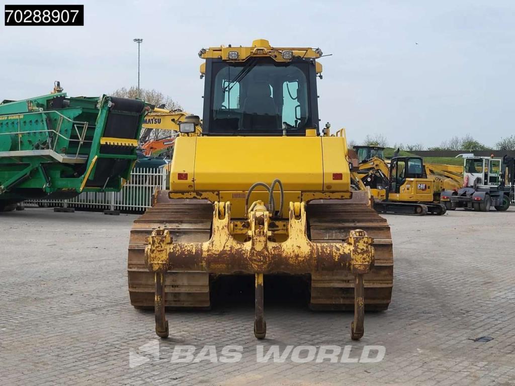 Komatsu D65 PXi -18 Ripper Foto 5