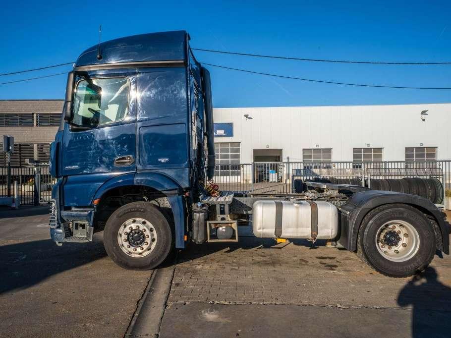 Mercedes-Benz Arocs 1846 LS (no Actros ) Foto 2