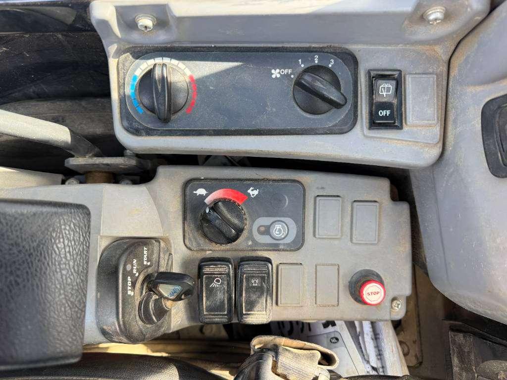 Kubota KX037-4 - Hammer Lines / Quick Coupler Foto 11
