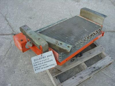 Radiador del aire acondicionado para Fiat Hitachi W 130 vendida por OLM 90 Srl