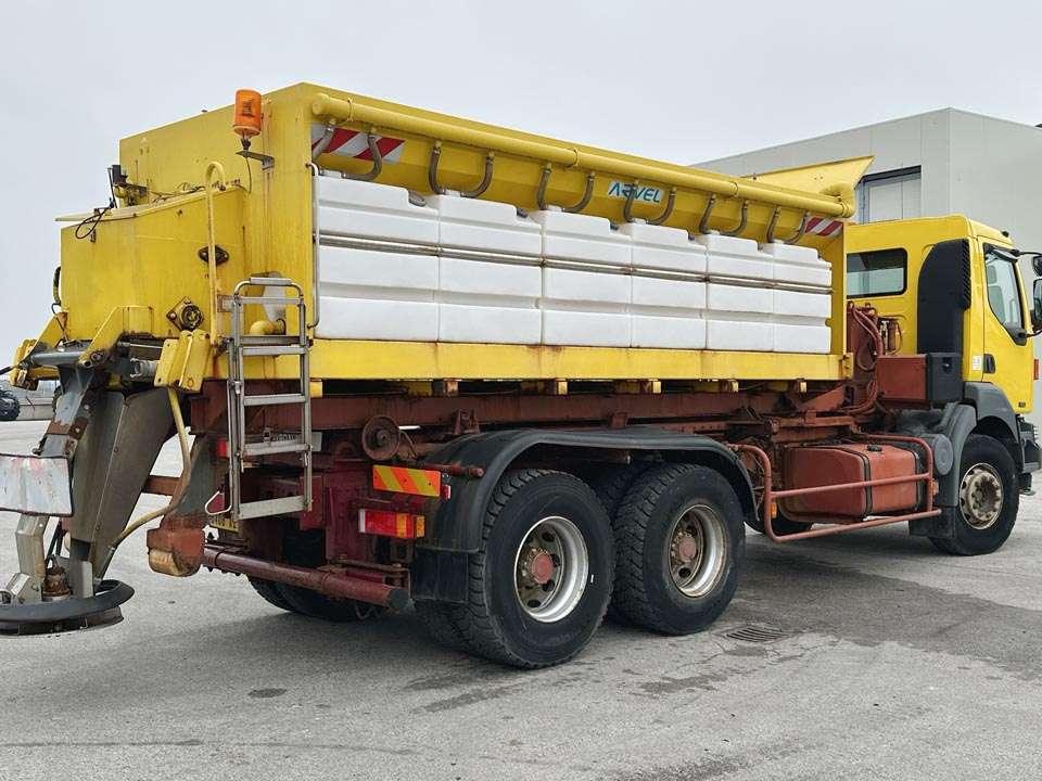 Renault 370 DCI 6x4 Foto 18
