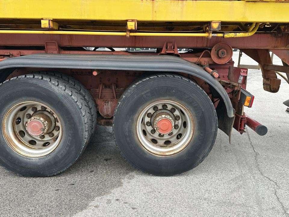 Renault 370 DCI 6x4 Foto 6