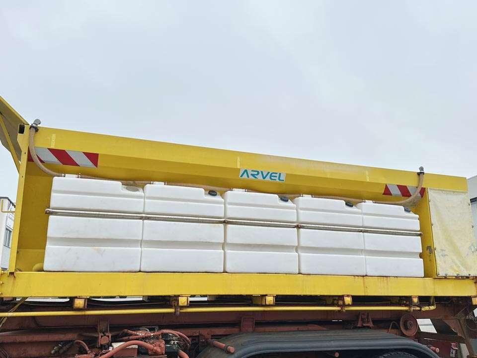 Renault 370 DCI 6x4 Foto 7
