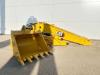 Caterpillar 323 BOOM + STICK + BUCKET (BRAND NEW) Foto 1 thumbnail