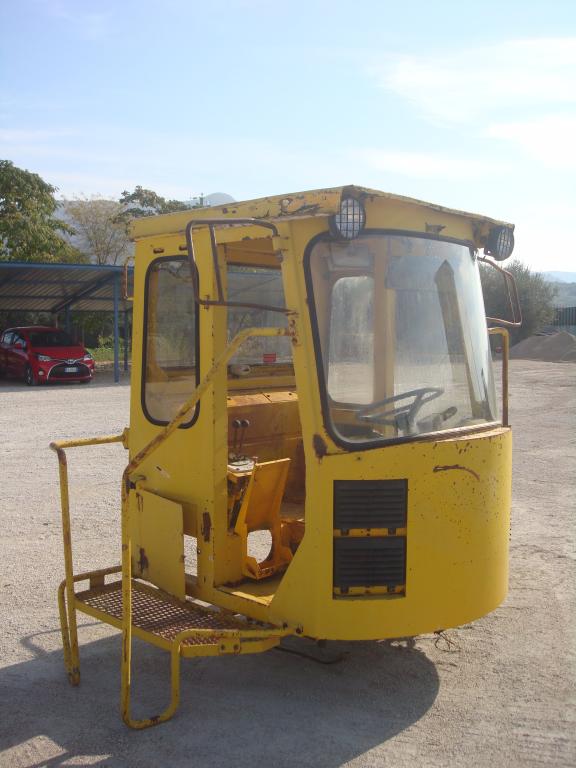 Cabina para Volvo 4600 Foto 1