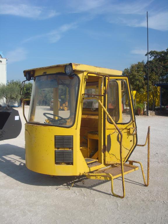 Cabina para Volvo 4600 Foto 2