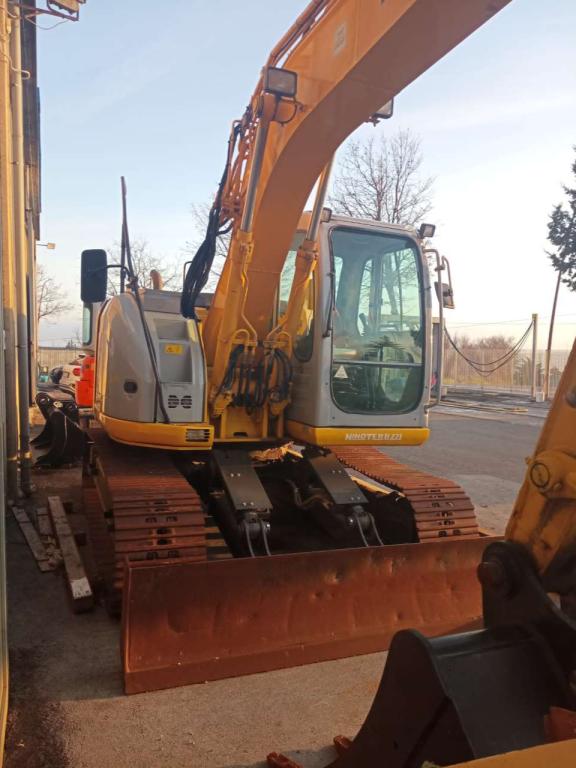 New Holland E135-B SR2 Foto 12