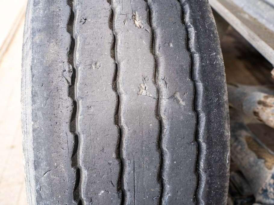 Benalu C39C17-ALU + BACHE - 30m3 Foto 11