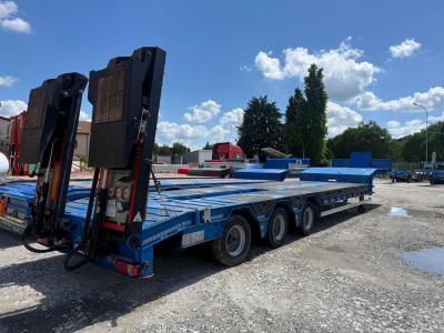 GVN Semirremolque plataforma vendida por Trailix Srl