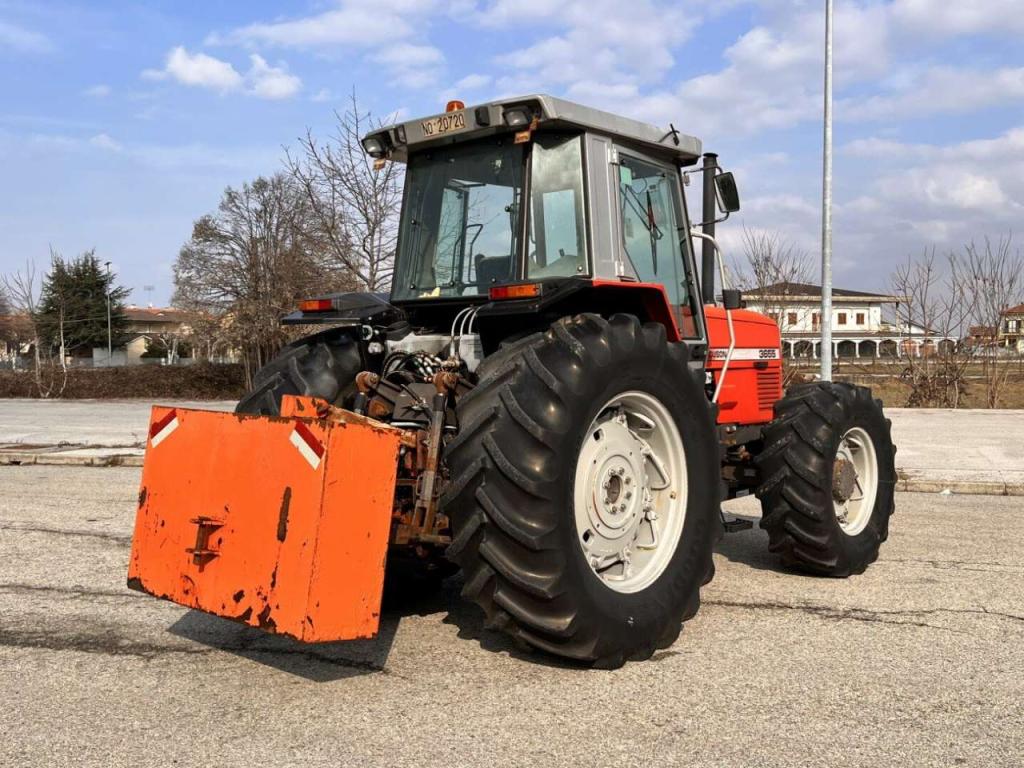 Massey Ferguson MF3655 4X4 Foto 11