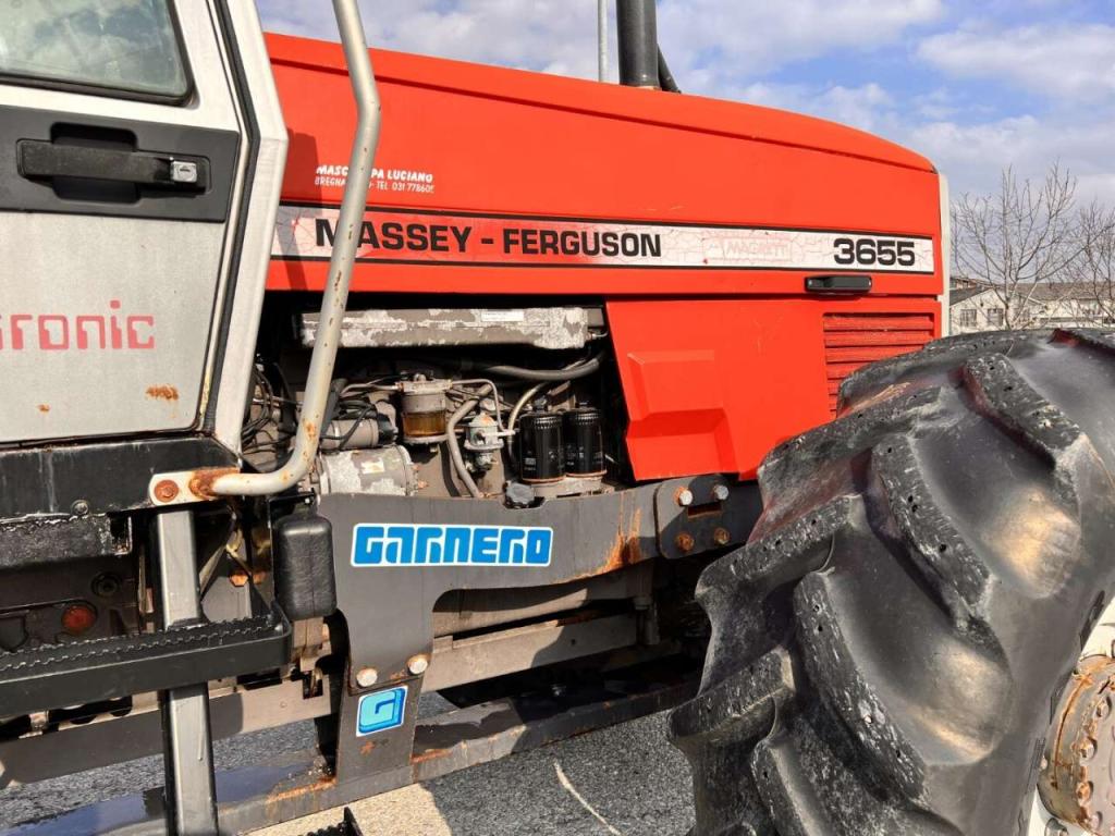Massey Ferguson MF3655 4X4 Foto 4