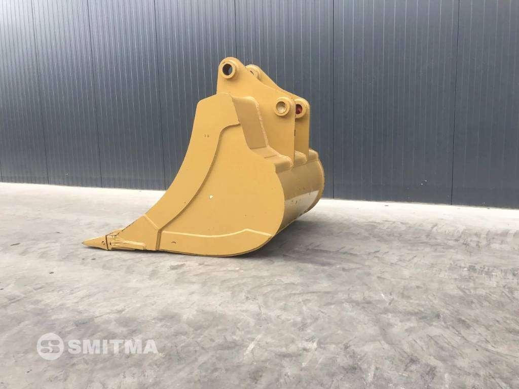 Caterpillar 318D2 Foto 9