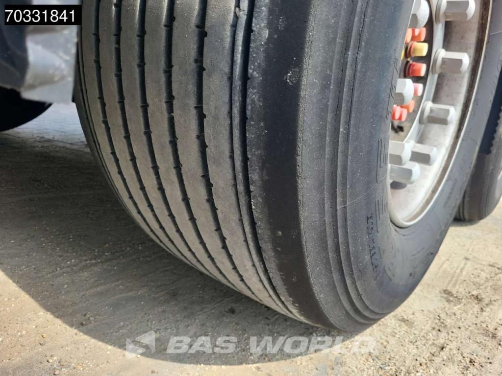 Krone SD Mega Lift + Slidingroof Liftachse Foto 16