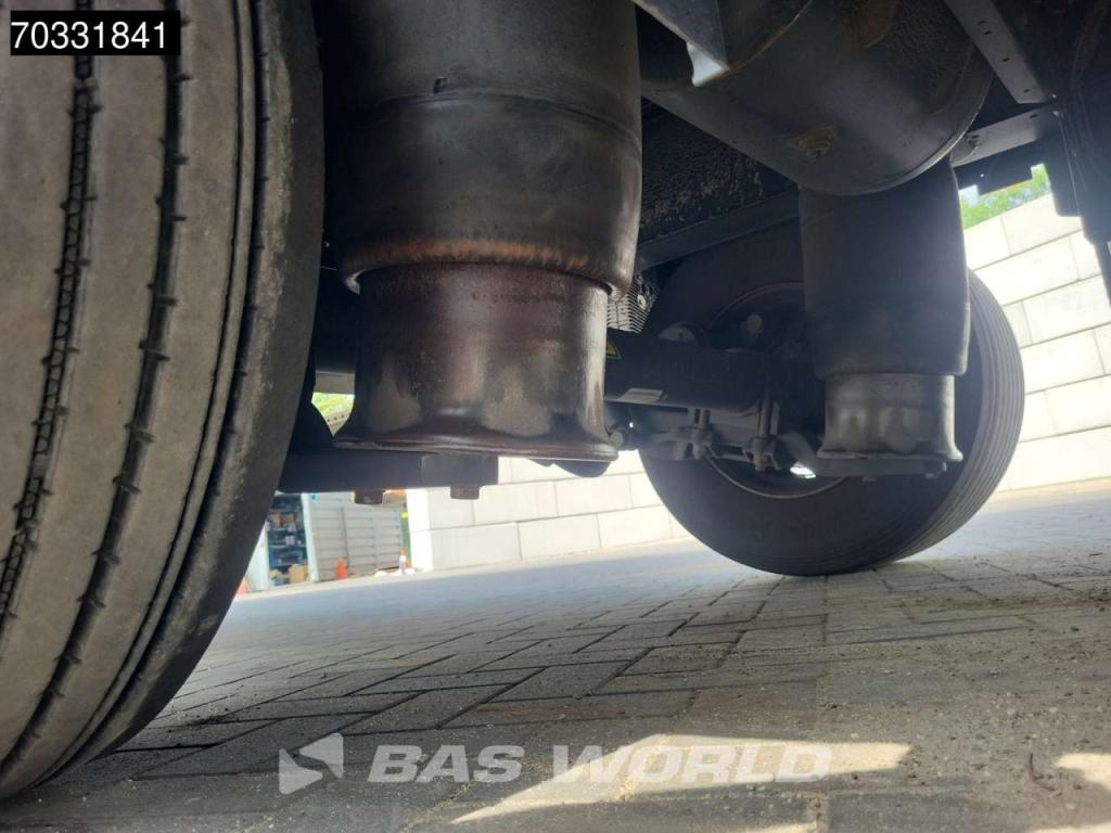 Krone SD Mega Lift + Slidingroof Liftachse Foto 23