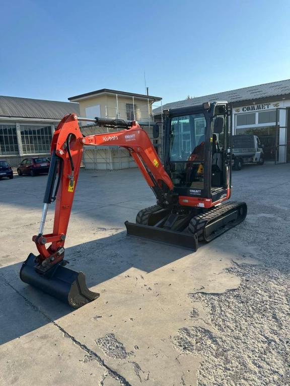 Kubota U27-4 Foto 1