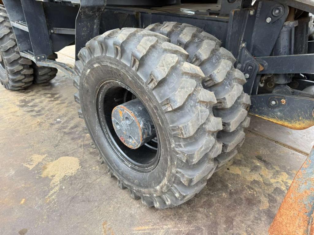 Komatsu PW180-11 Foto 13
