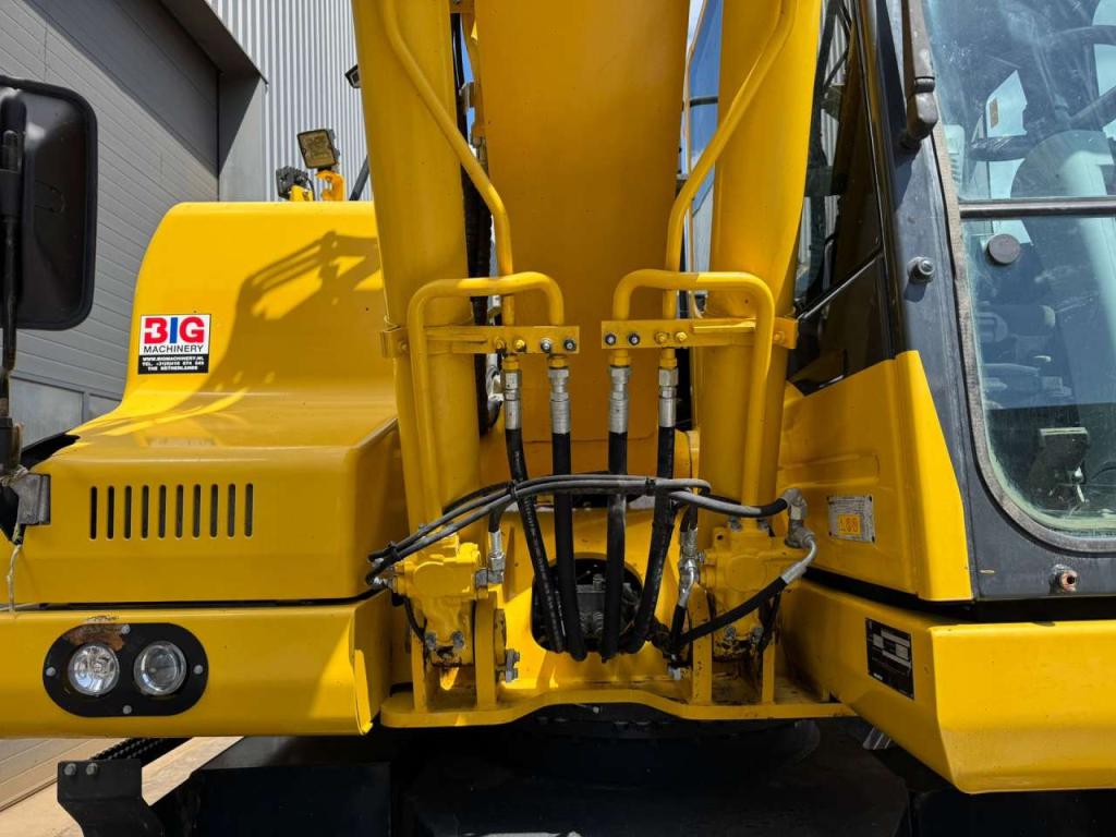 Komatsu PW180-11 Foto 18