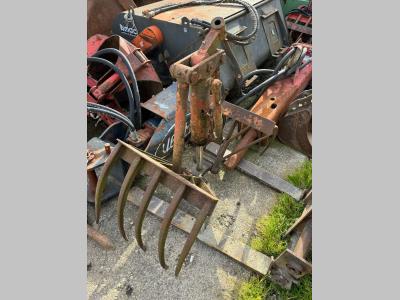 Pinza per letame vendida por G.M. Service srl