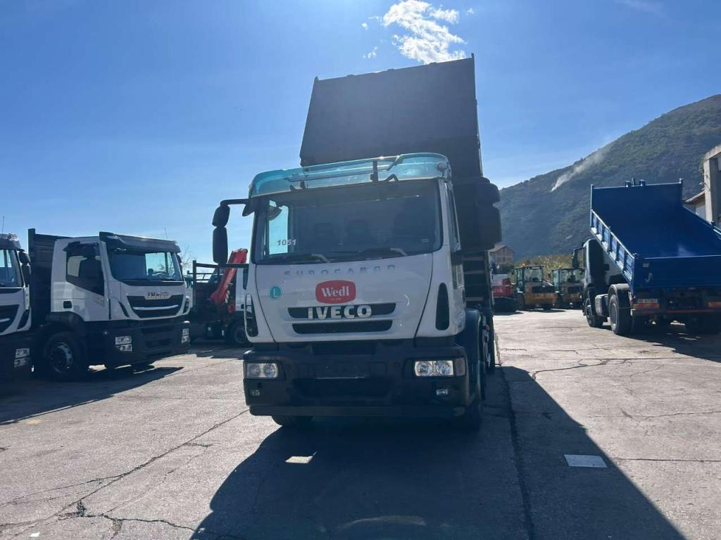 Iveco EUROCARGO 180E32 Foto 5