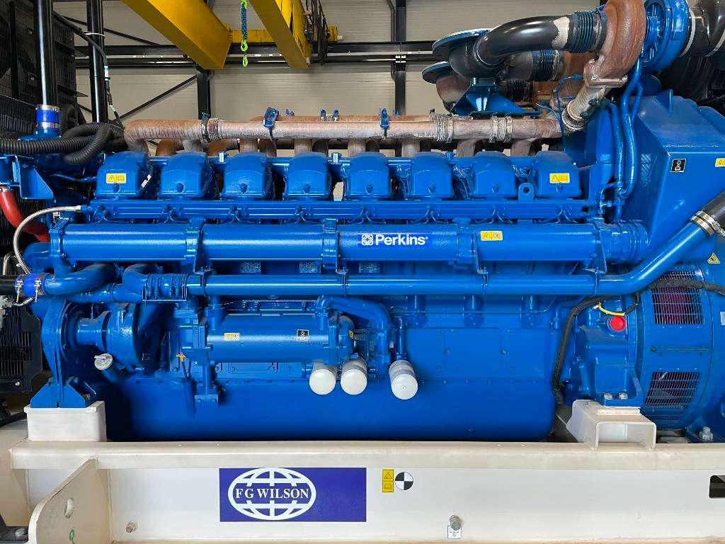 FG Wilson P2000-3 - 2000 kVA Open Genset - DPX-16033-O Foto 6