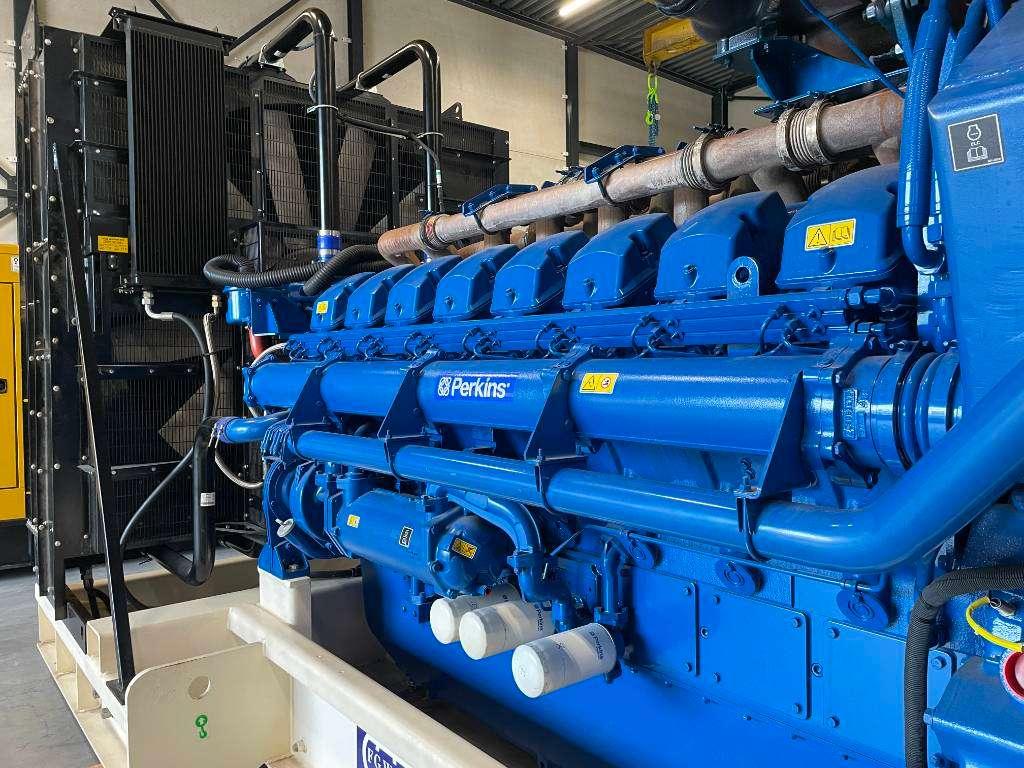 FG Wilson P2000-3 - 2000 kVA Open Genset - DPX-16033-O Foto 7