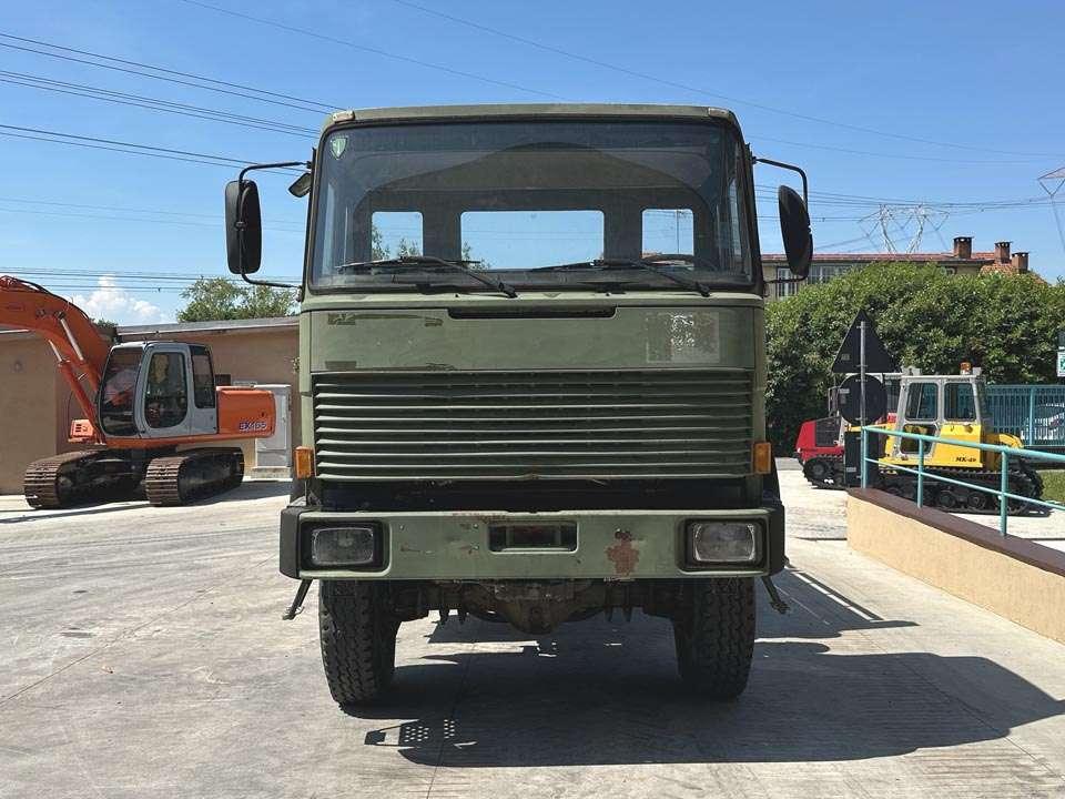 Iveco 260-35 6x6 Foto 22