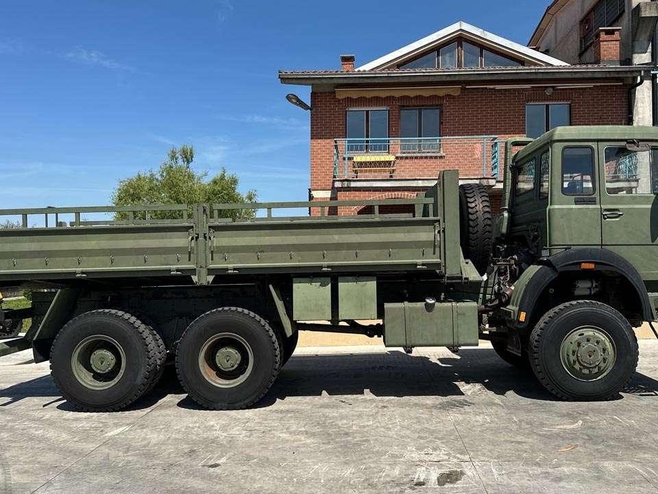 Iveco 260-35 6x6 Foto 23