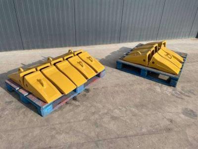 Caterpillar 365 / 374 / 385 / 390 Tips vendida por Smitma B.V.