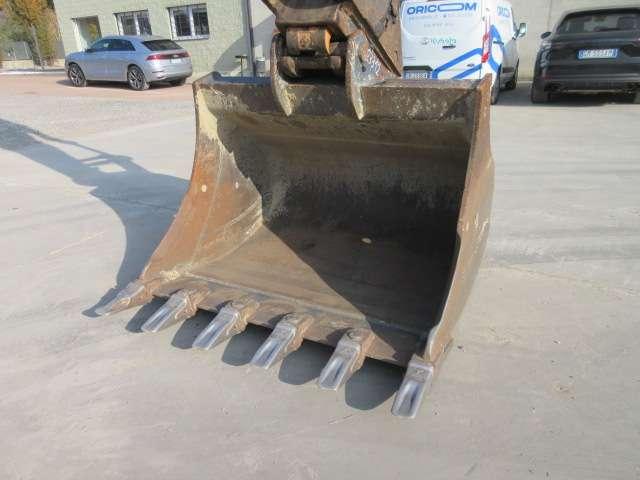 Hitachi ZX210 LC-6 Foto 7