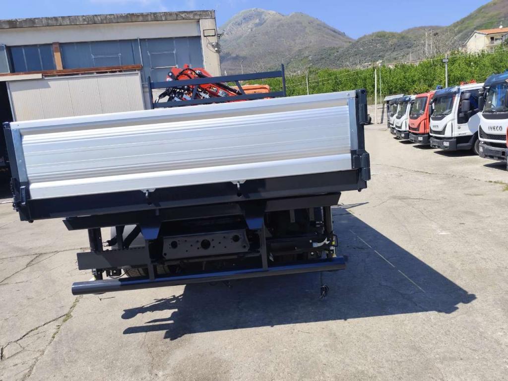 Iveco EUROCARGO 120-190L Foto 6