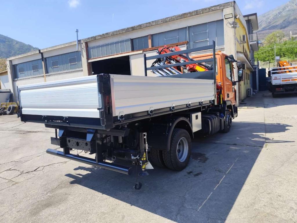 Iveco EUROCARGO 120-190L Foto 8