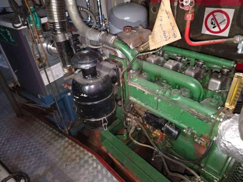 Thetis Tugboat Otro Foto 17