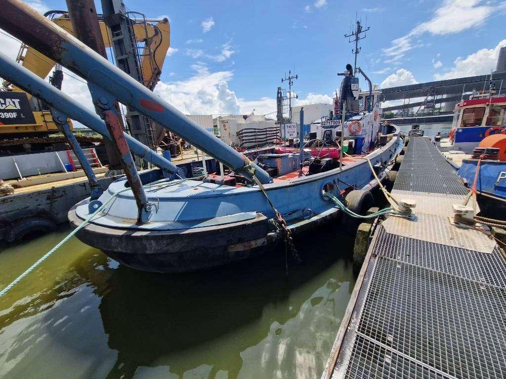 Thetis Tugboat Otro Foto 2
