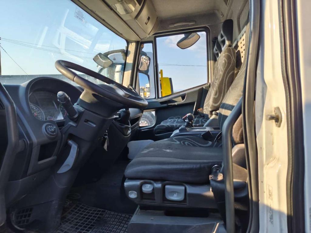 Iveco EUROCARGO 100E18 Foto 17