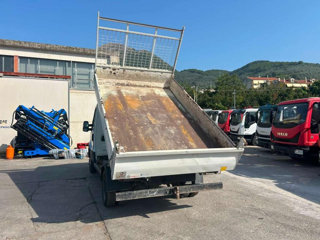 Iveco DAILY 35-110 Foto 15