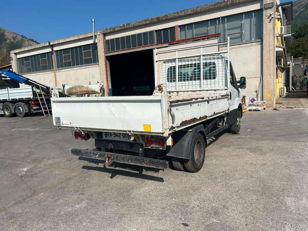 Iveco DAILY 35-110 Foto 27