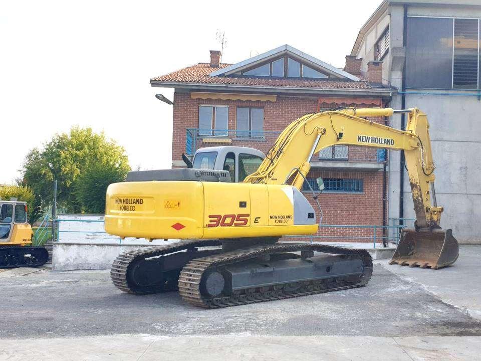 New Holland E305 Foto 12