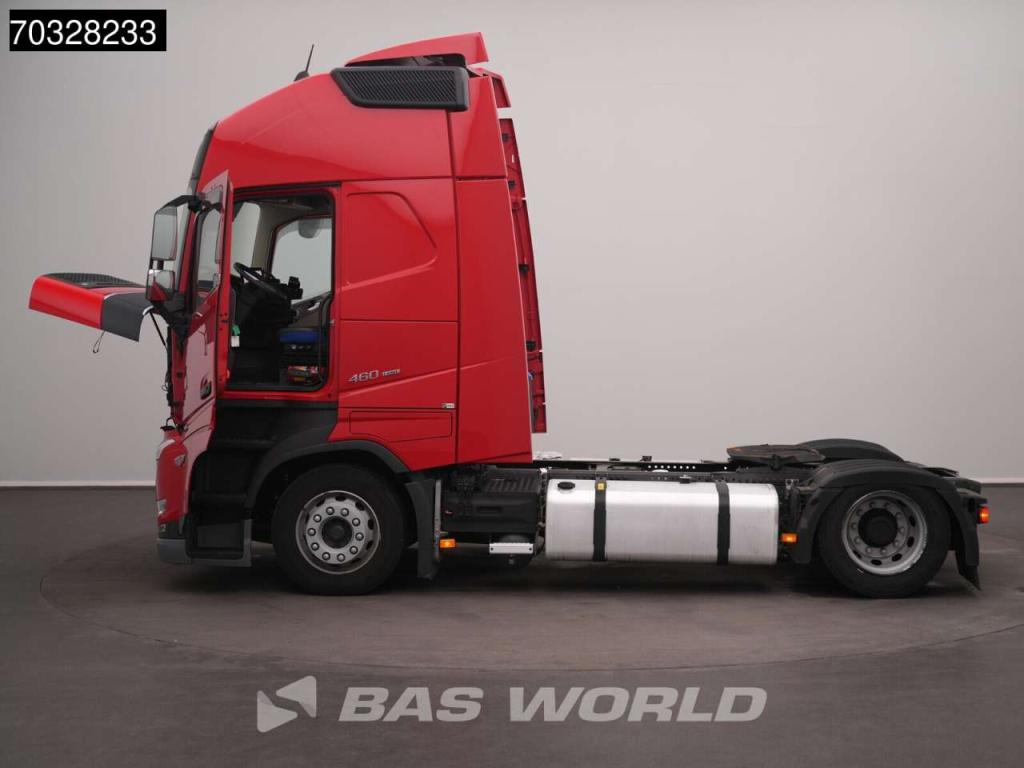 Volvo FH 460 4X2 Mega XL 2x Tanks ACC Navi Foto 12