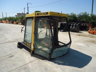 Cabina para Venieri 12.23 vendida por OLM 90 Srl