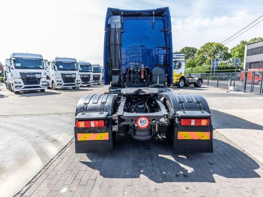 Volvo FH 420 Foto 5