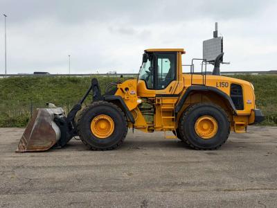 Volvo L150G Foto 1