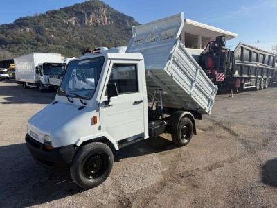 Comaca ribaltabile trilaterale vendida por Ferrara Veicoli