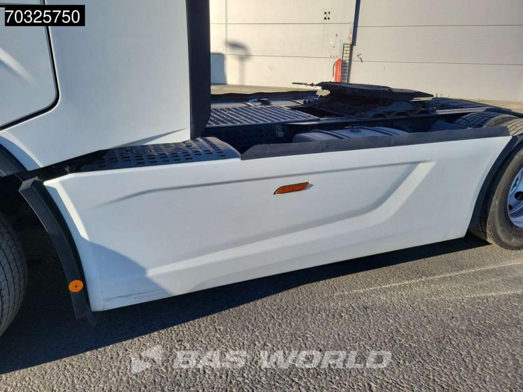Iveco S-Way 510 4X2 2xTanks Standklima ACC Navi Foto 17